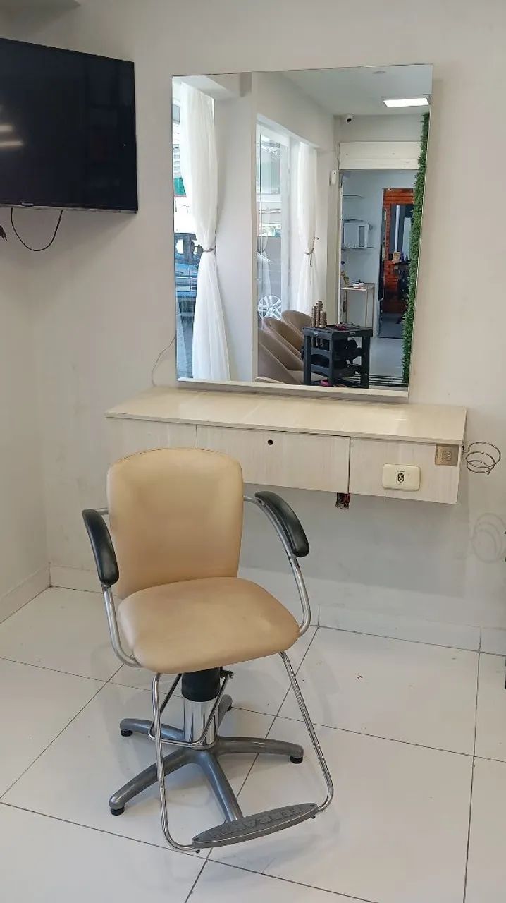 Cadeira cabeleireiro e barbearia  - Foto 4