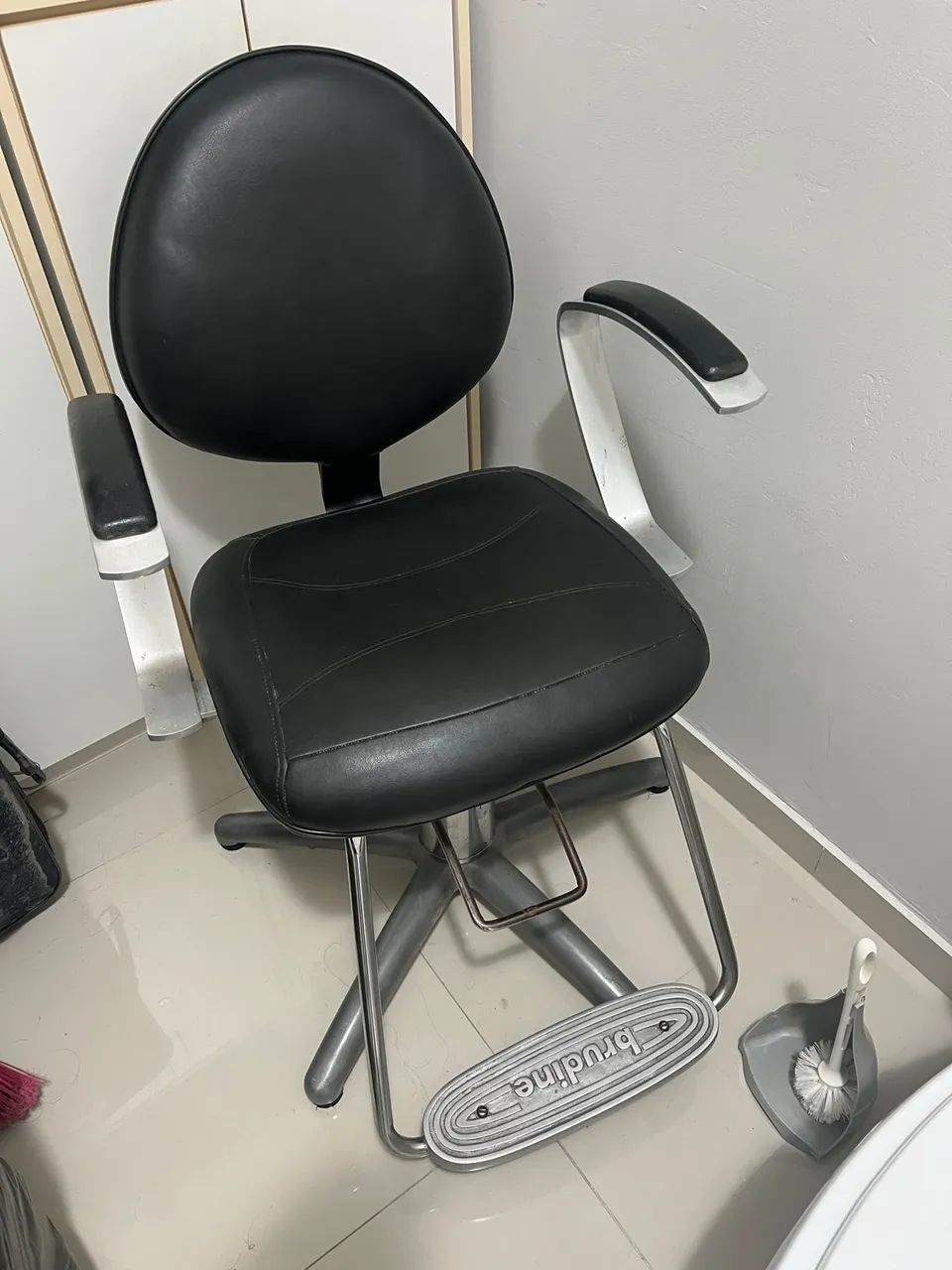 Vendo móveis salão  - Foto 2
