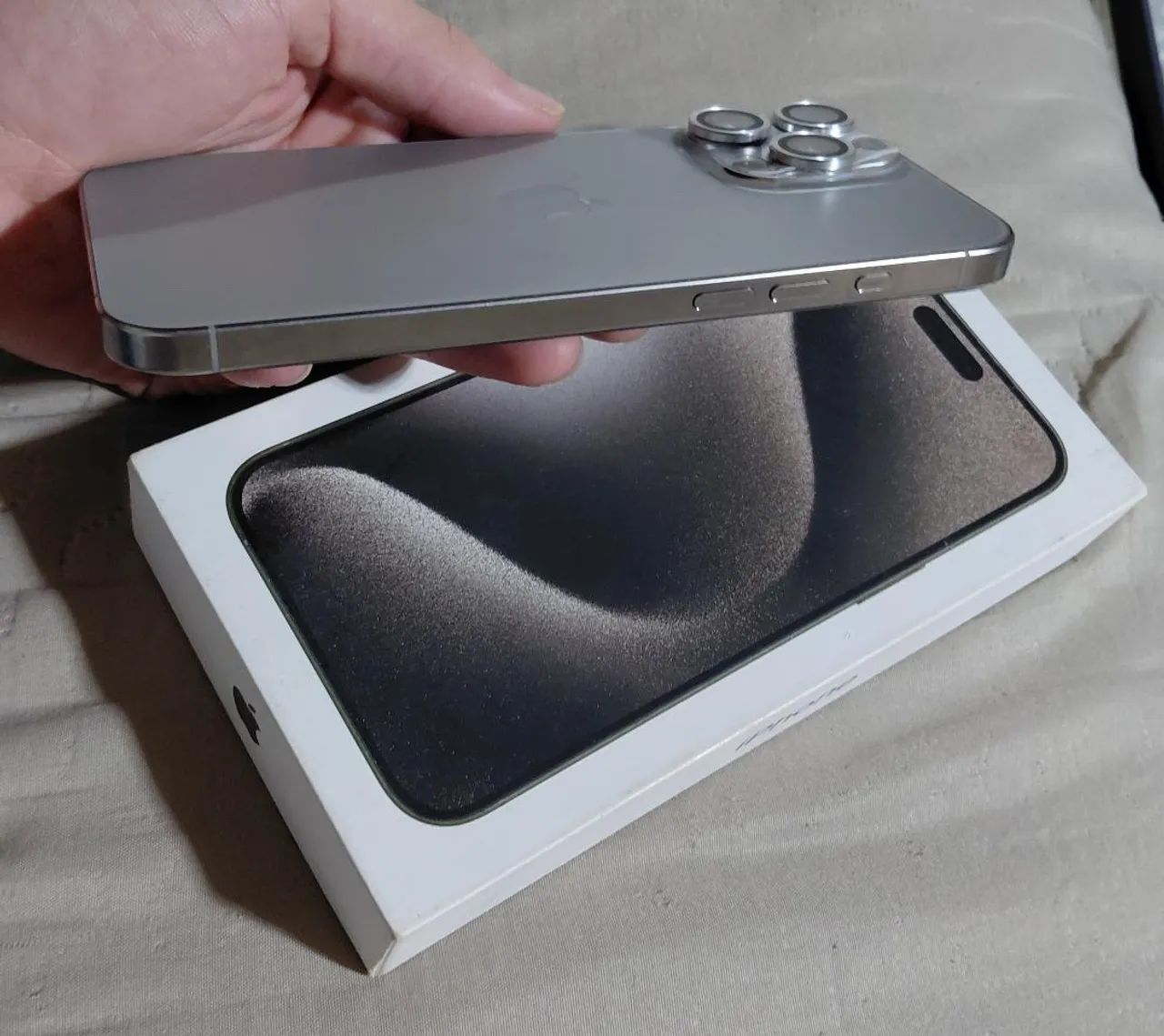 ? iPhone 16 Pro Max 