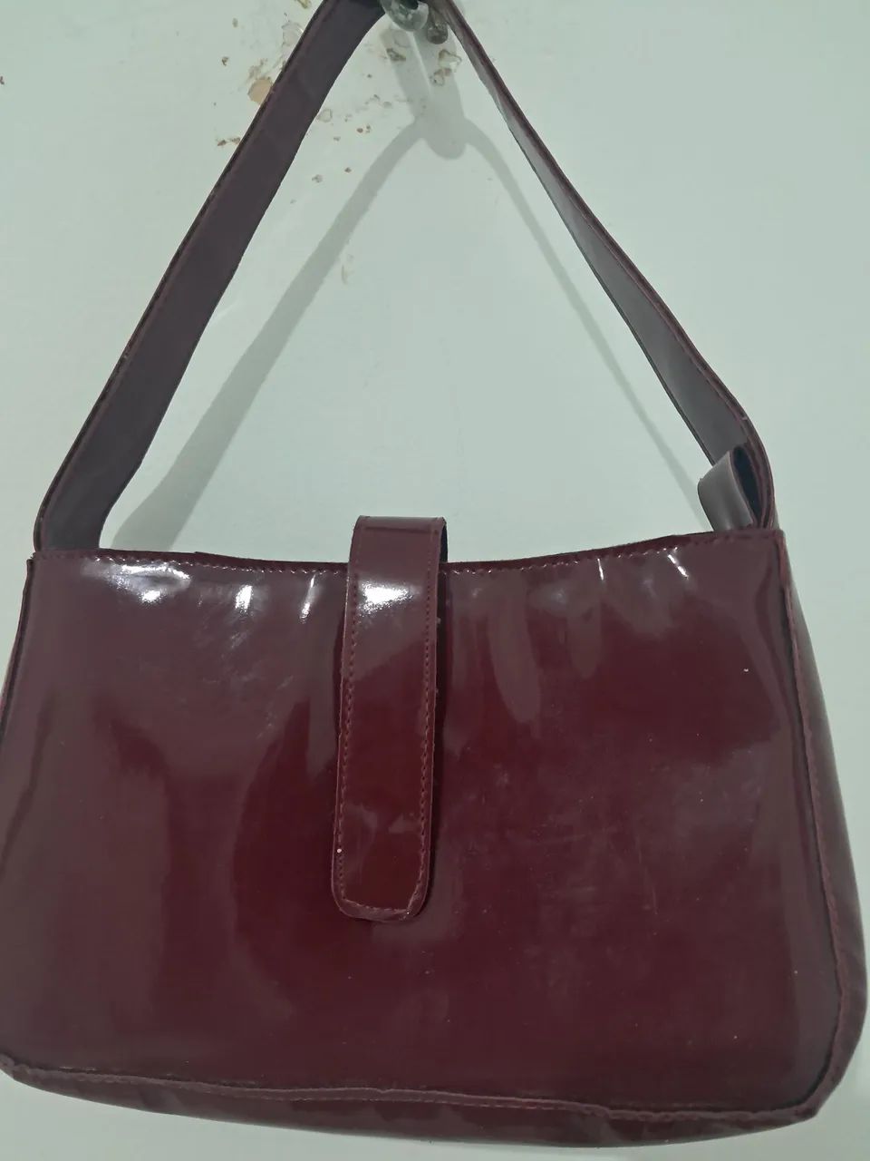 Bolsa estilosa de ombro 