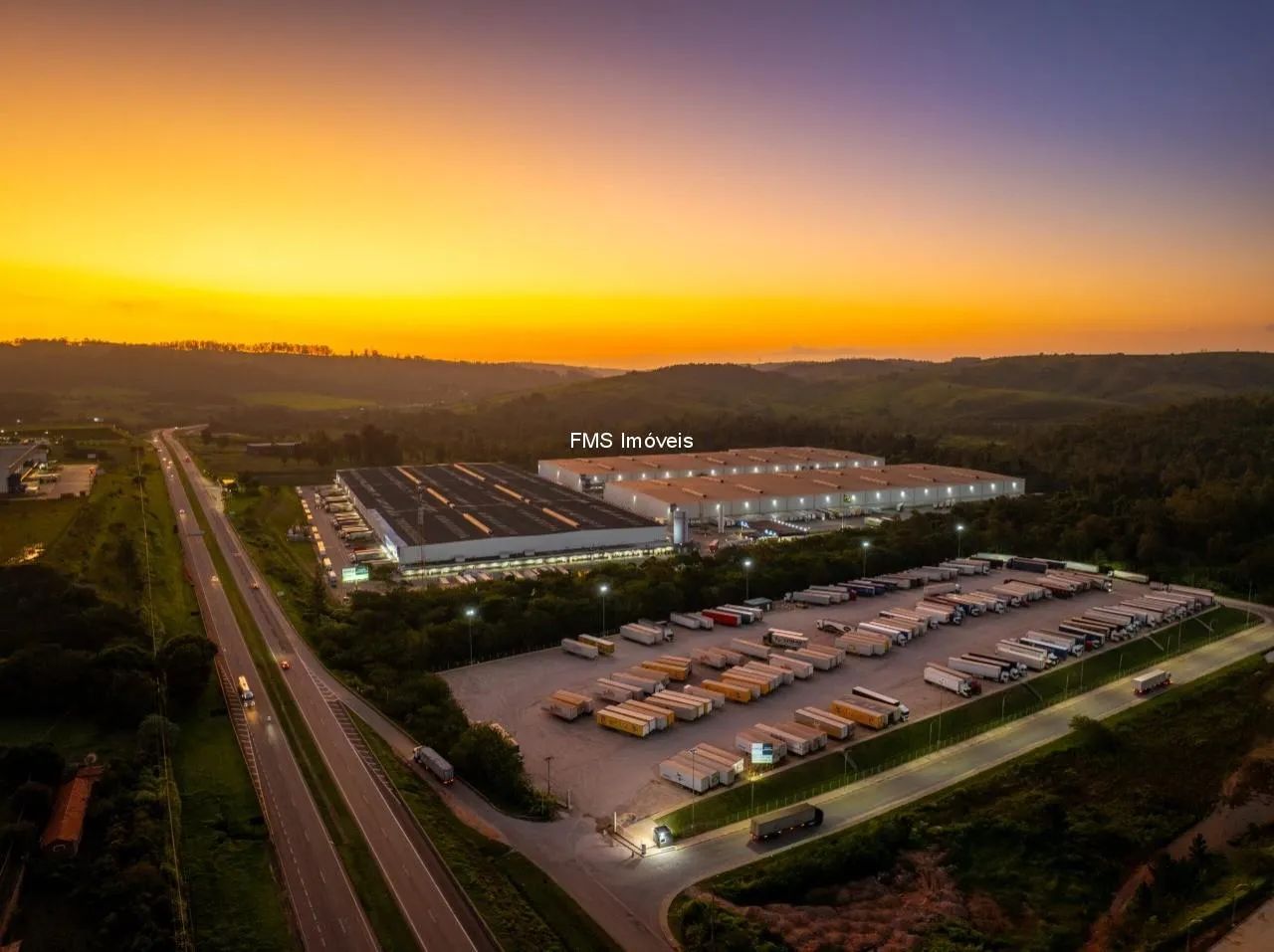 Galpão Comercial em Cabreúva-SP, com 8.717m² de Área - Foto 4