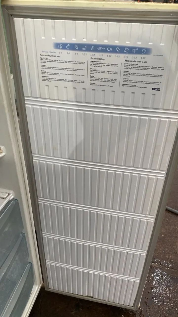 Frizer vertical  - Foto 3
