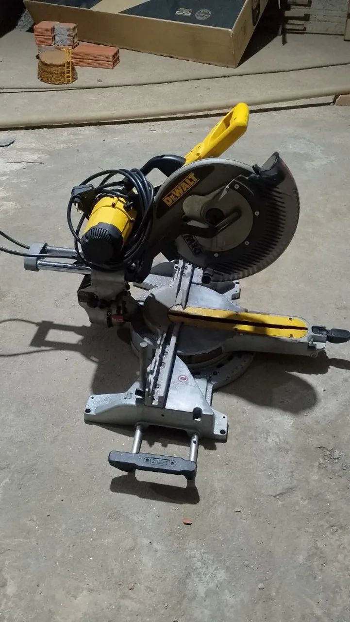 Serra Dewalt Dw780 12polegadas - Foto 2