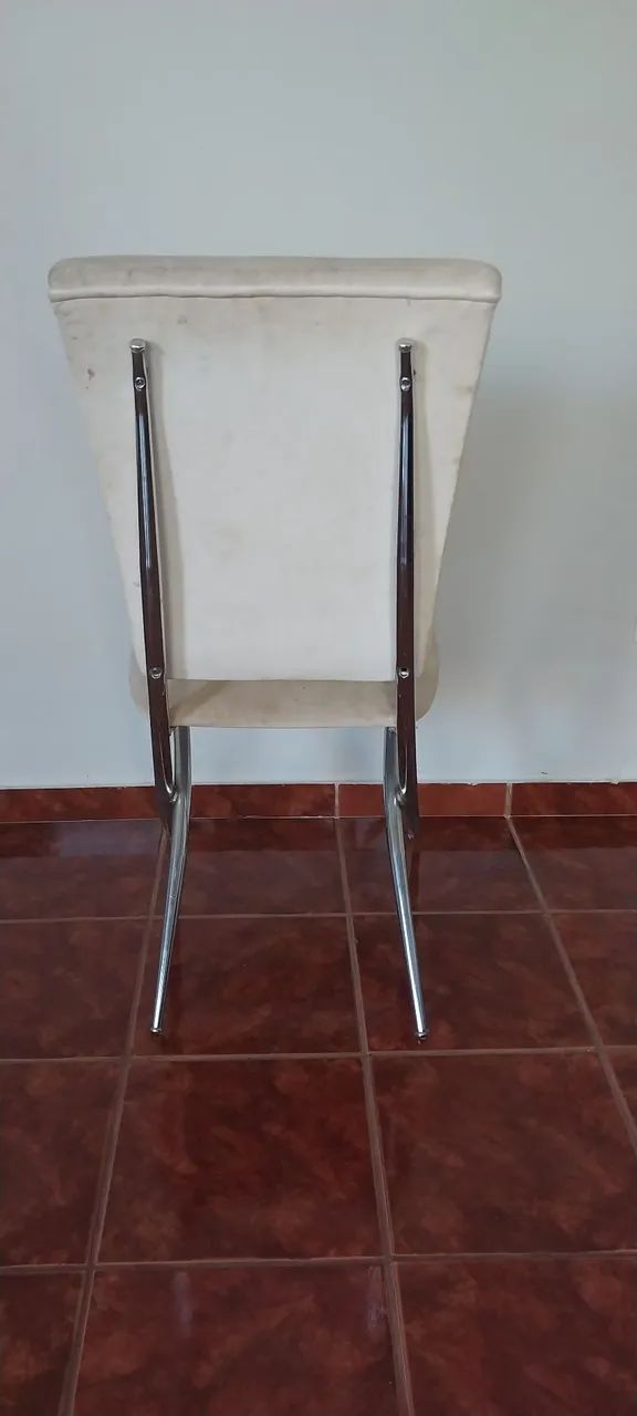 Joga de cadeiras com base cromada em X PARA REFORMA - Foto 4