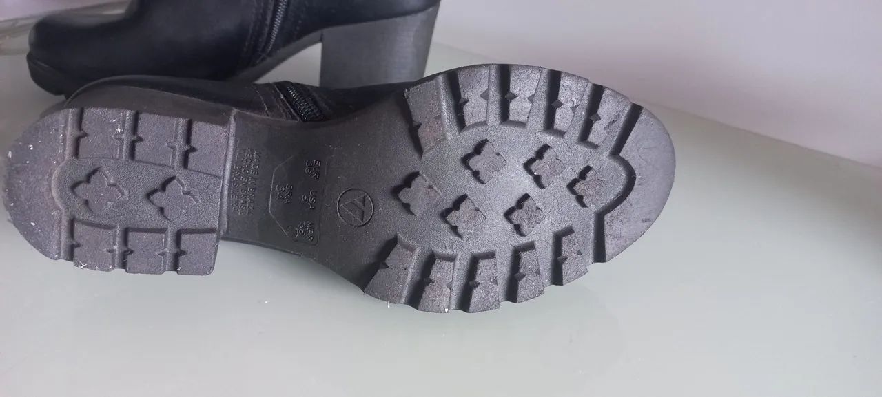 Bota preta Via Uno - Foto 3