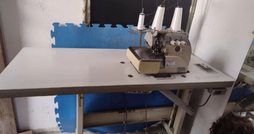 Máquina de Costura Overloque - Foto 2