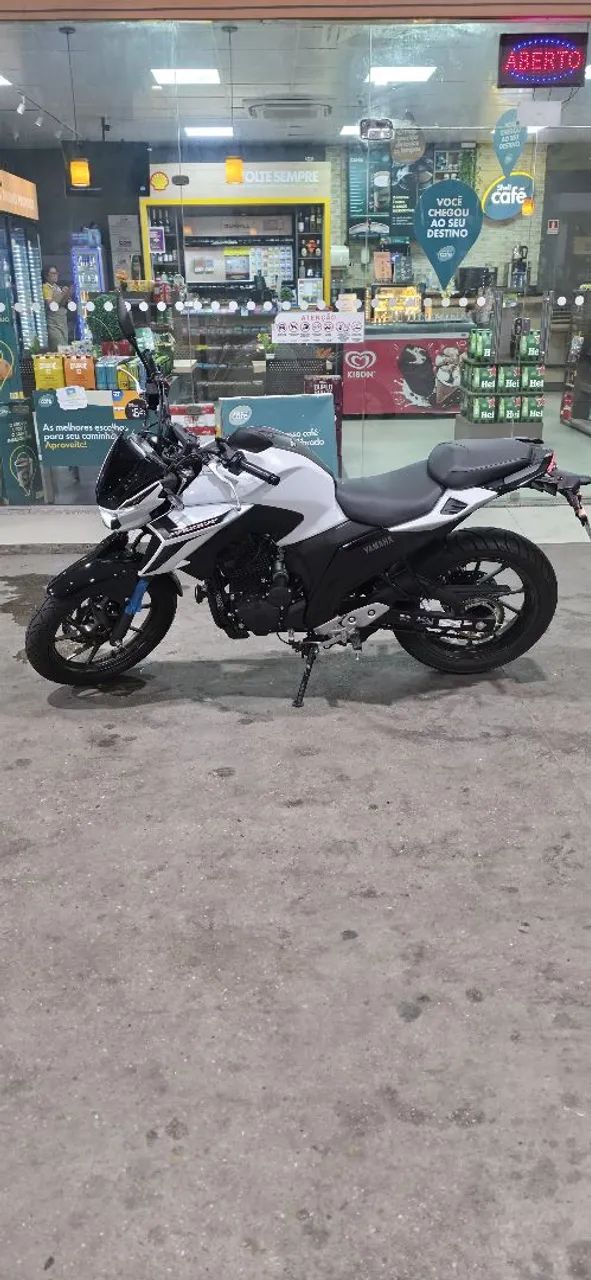 Fazer e Crosser 0KM