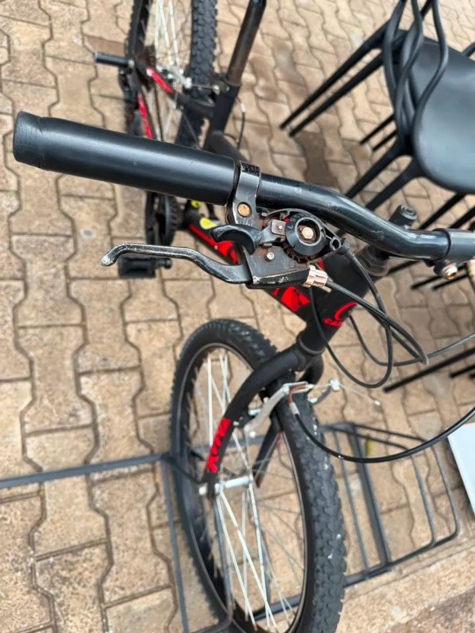 Bicicleta Caloi Aro 24 com marchas Usada  - Foto 4