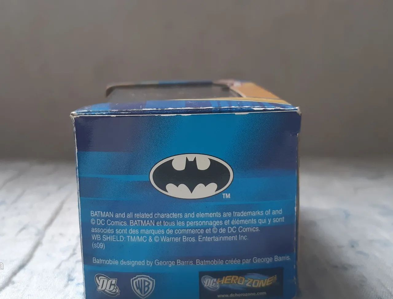 Hot wheels batmobile 1:87 - Foto 4