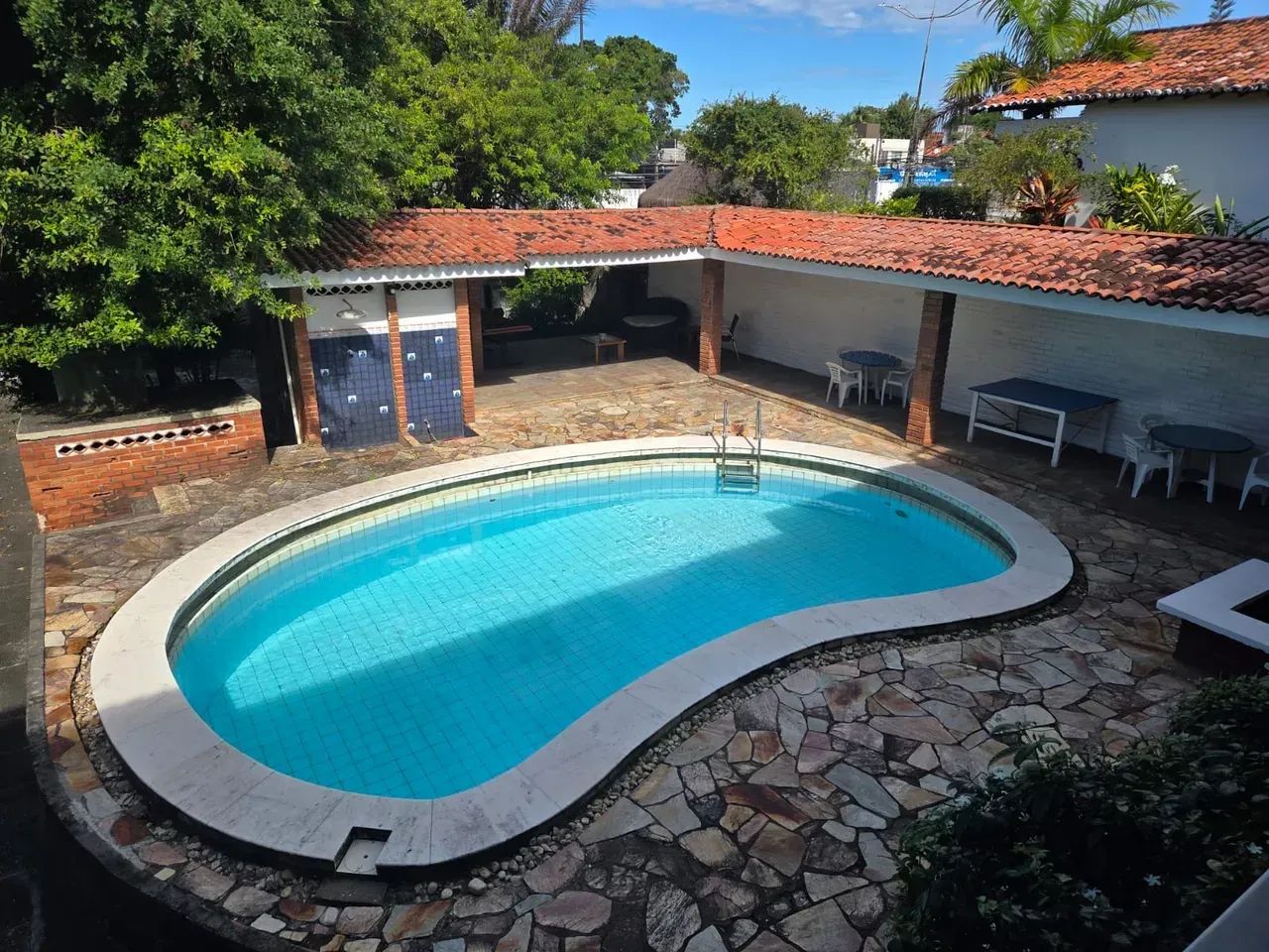 CASA A VENDA EM PIEDADE COM 530MT E 5 QUARTOS - Foto 2