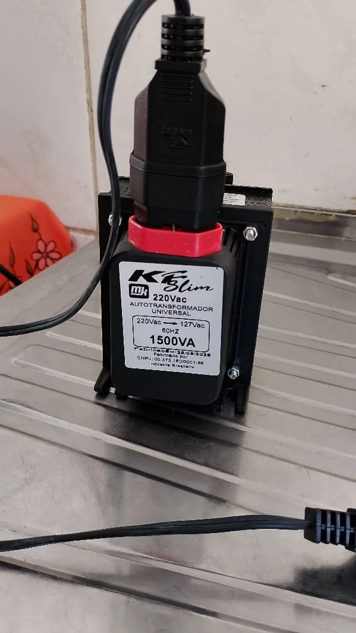 TRANSFORMADOR UNIVERSAL 