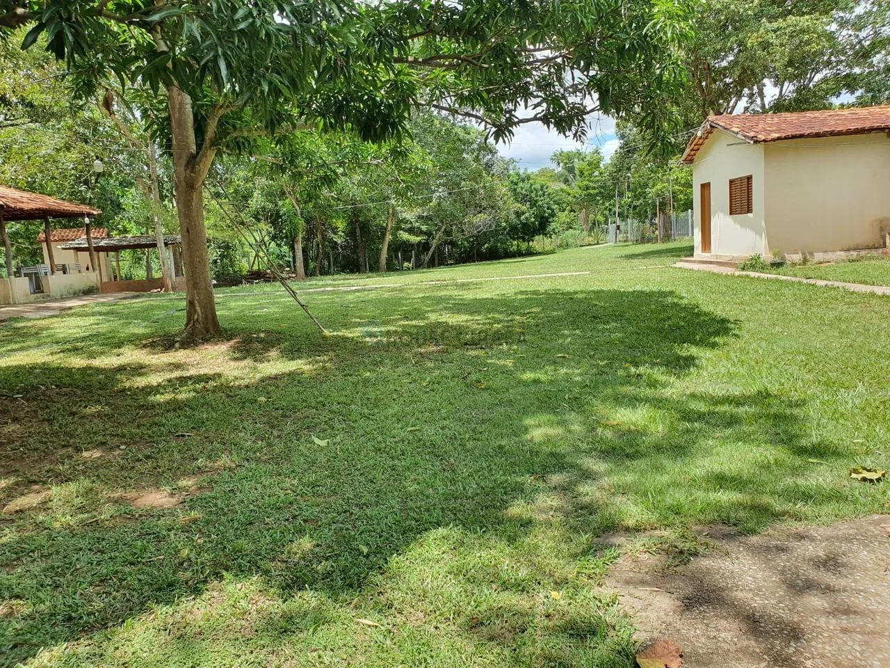 Vendo  chácara à beira do rio distrito de Águaçu  Cuiabá MT - Foto 2
