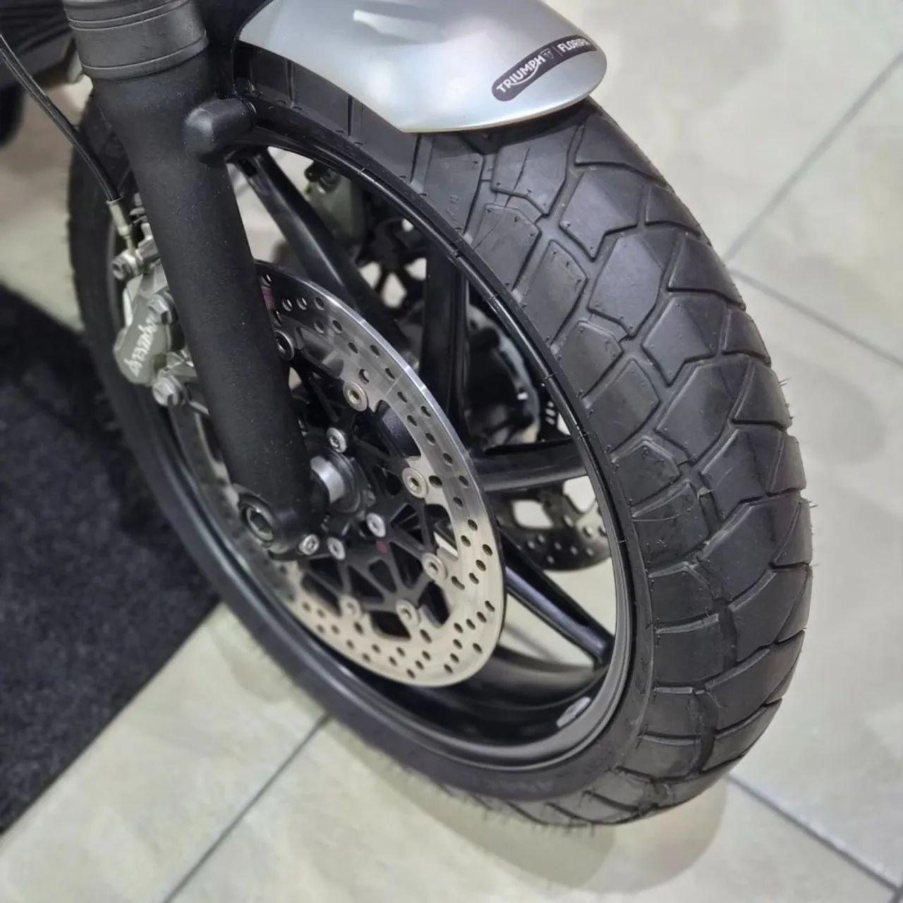Speed Twin 1200cc - Foto 4
