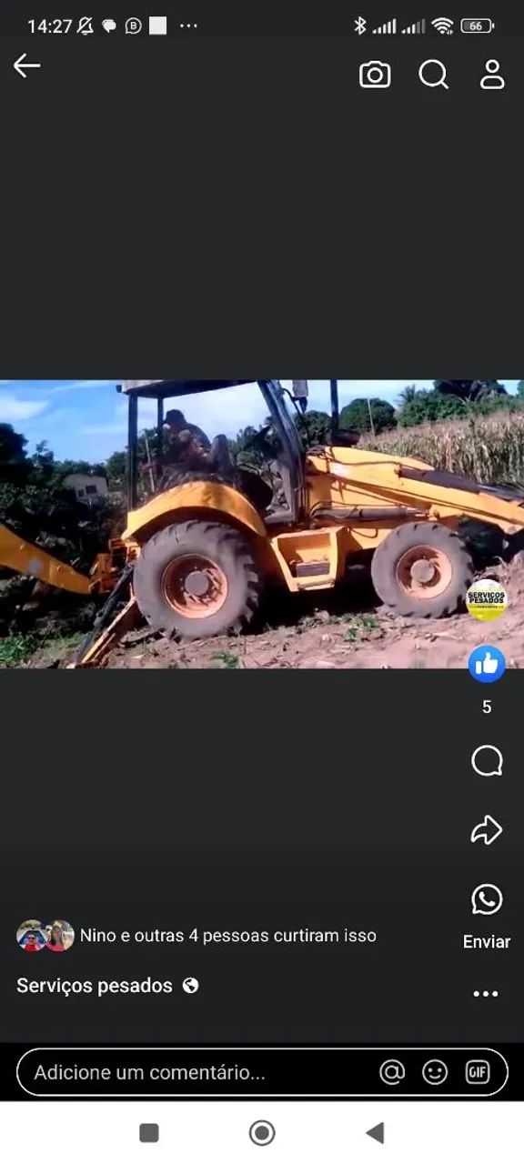 Vendo retro escavadeira New Holland 2012 4x4 pegar e trabalhar excelente preço  - Foto 3