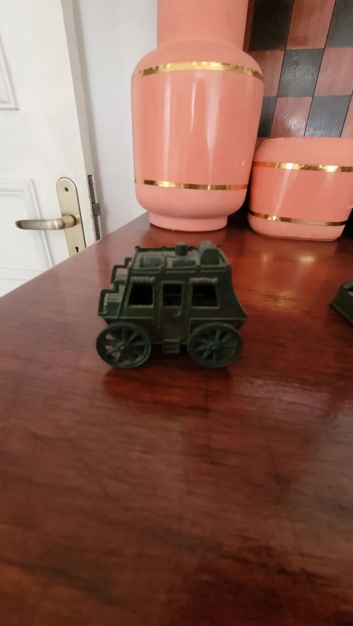 Apontadores de lápis colecionáveis em miniatura - Foto 4