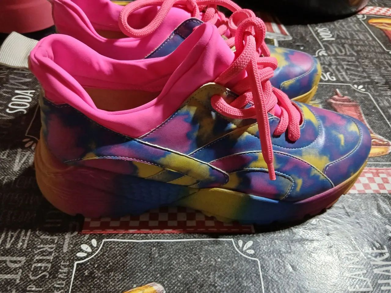 Vendo tênis mizuno