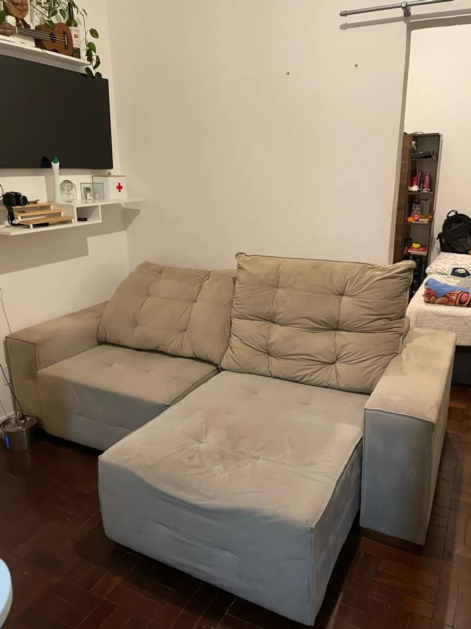 Sofá retrátil reclinável