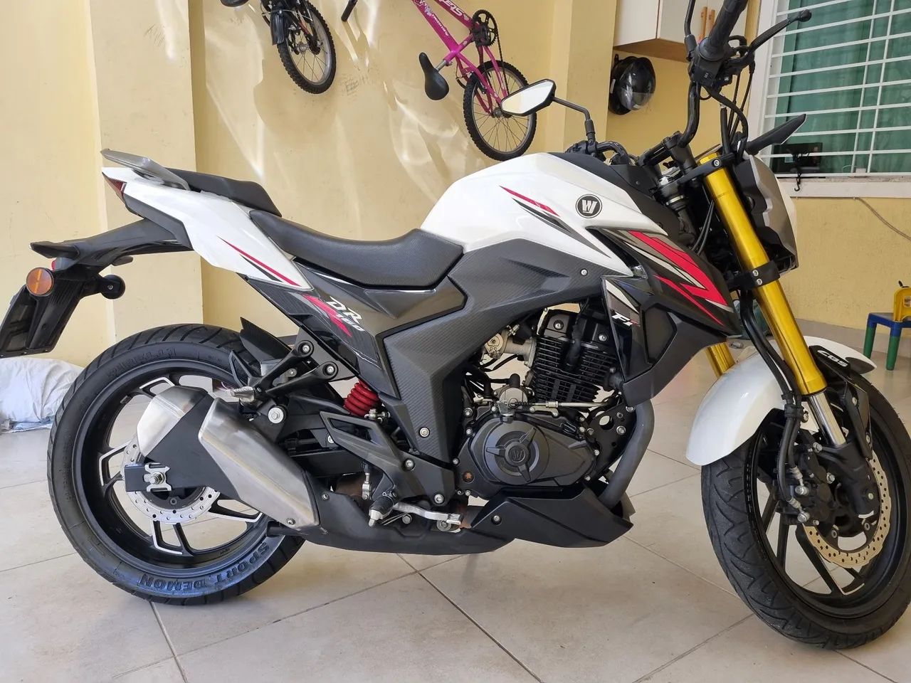 DR 160 fi impecável 