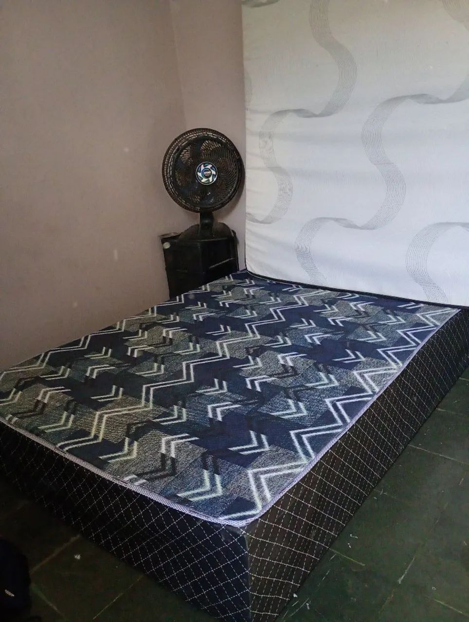 cama de casal colchão + base  - Foto 2