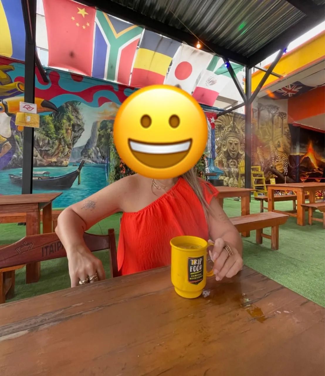 Blusa de um ombro só 