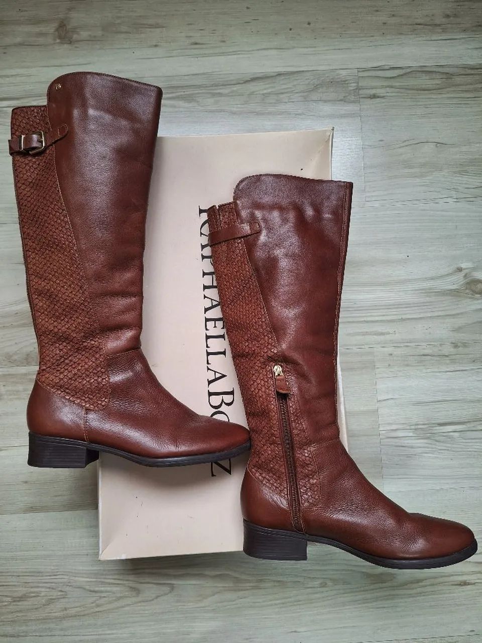 Bota Couro Raphaella Booz - Foto 3