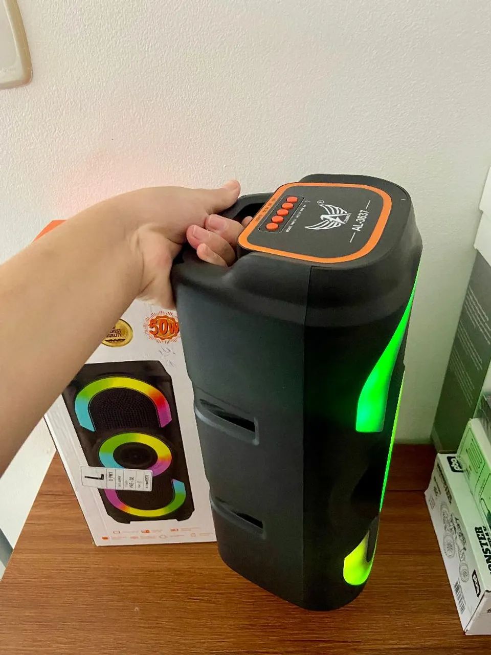 Caixa de Som Portátil Bluetooth Alça 50W  - Foto 3