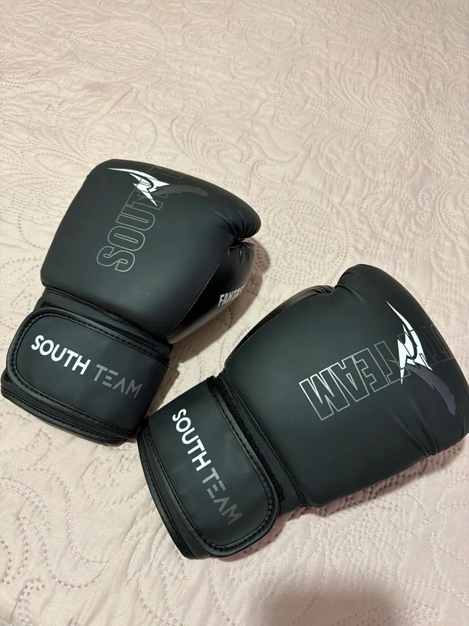 Luvas De Boxe Muay Thai Preta 14OZ