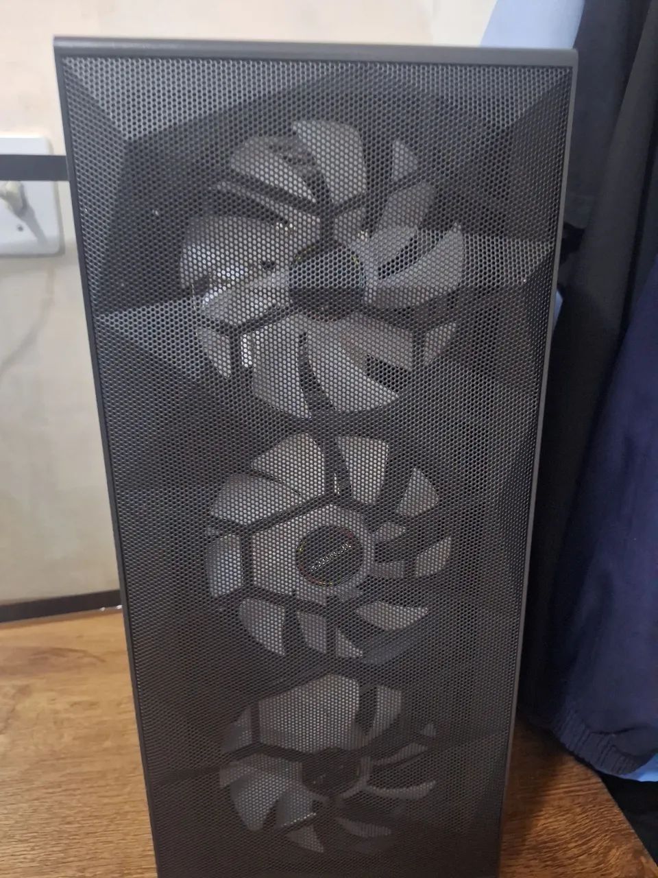 Gabinete Montech X3 MESH - Foto 2