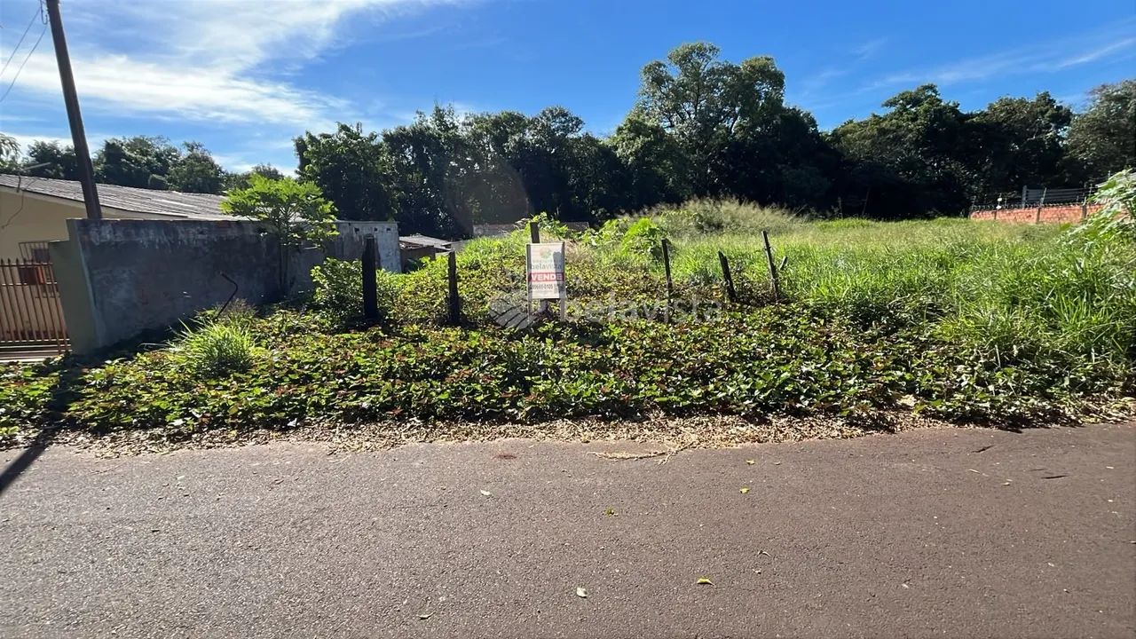 TERRENO À VENDA NO RESIDENCIAL PARQUE DA RAPOSA EM APUCARANA.