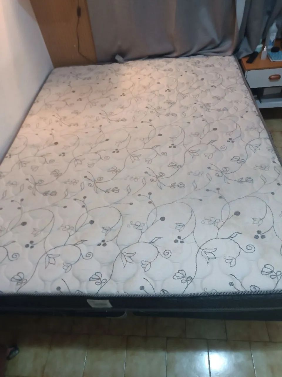 Cama Queen