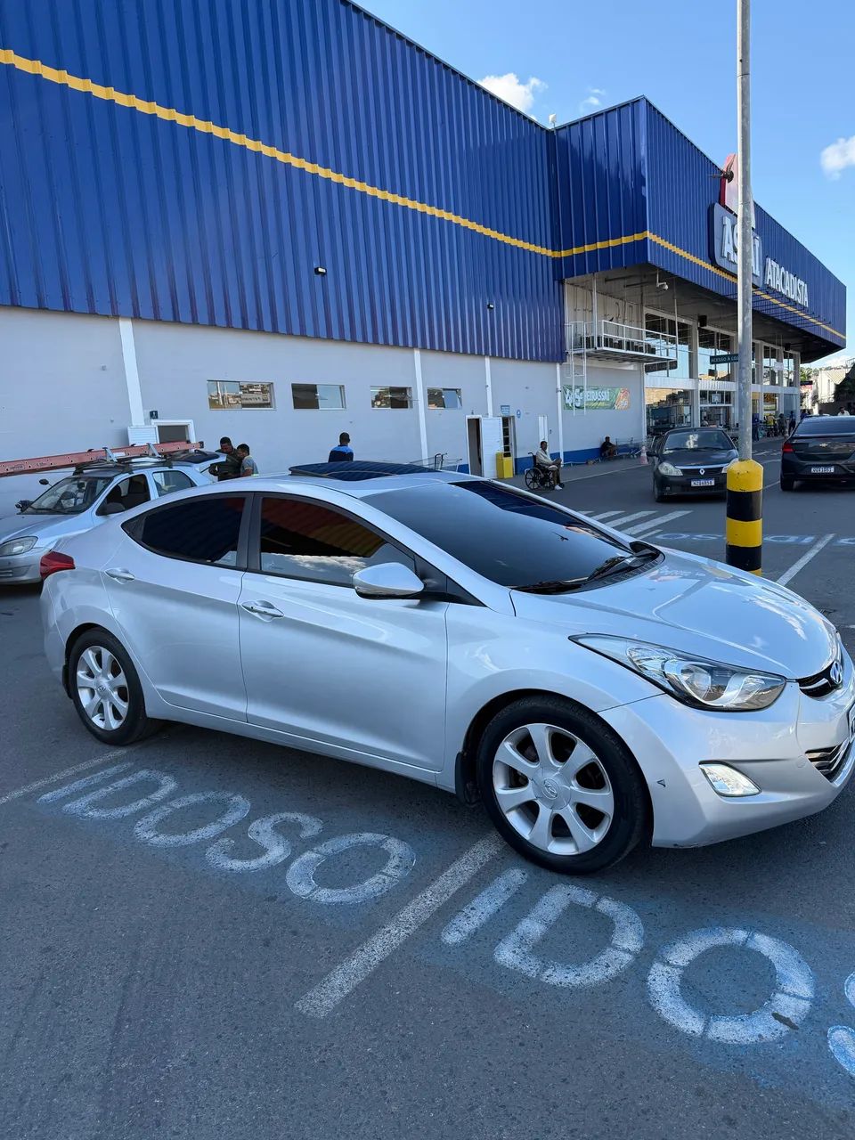 Hyundai Elantra Elantra GLS 1.8 16V Aut. 2012