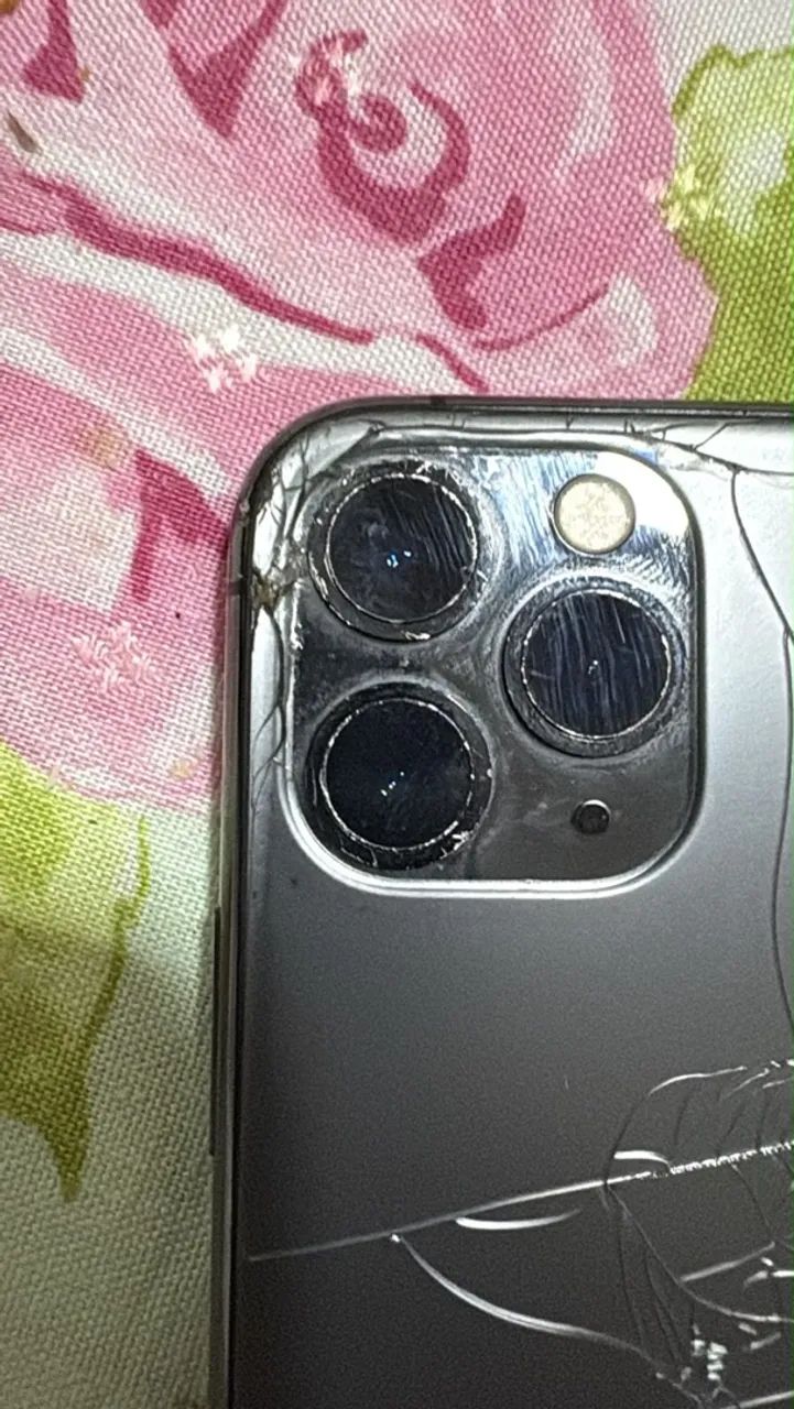 iPhone 11 Pro Max  - Foto 3