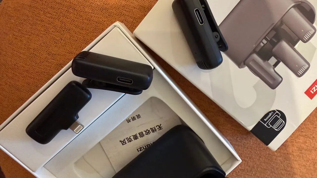 Microfone de Lapela Ulanzi J12 para iPhone (Lightning) - Duplo - Foto 5