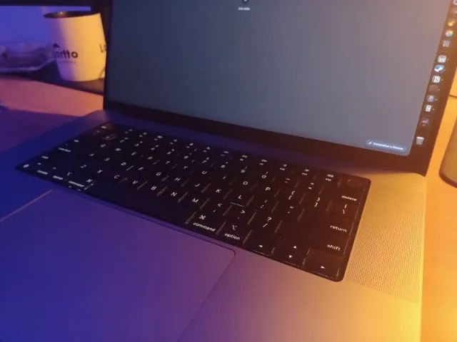 MacBook Pro 16" M1 Max 32GB RAM 1TB SSD - com caixa - Foto 5