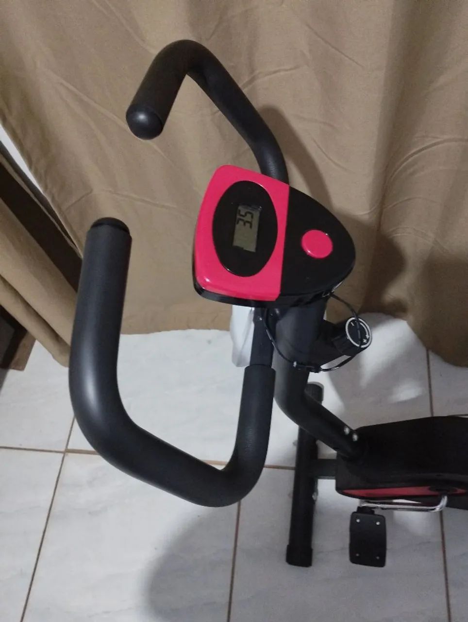 Bicicleta ergométrica  nova  - Foto 2