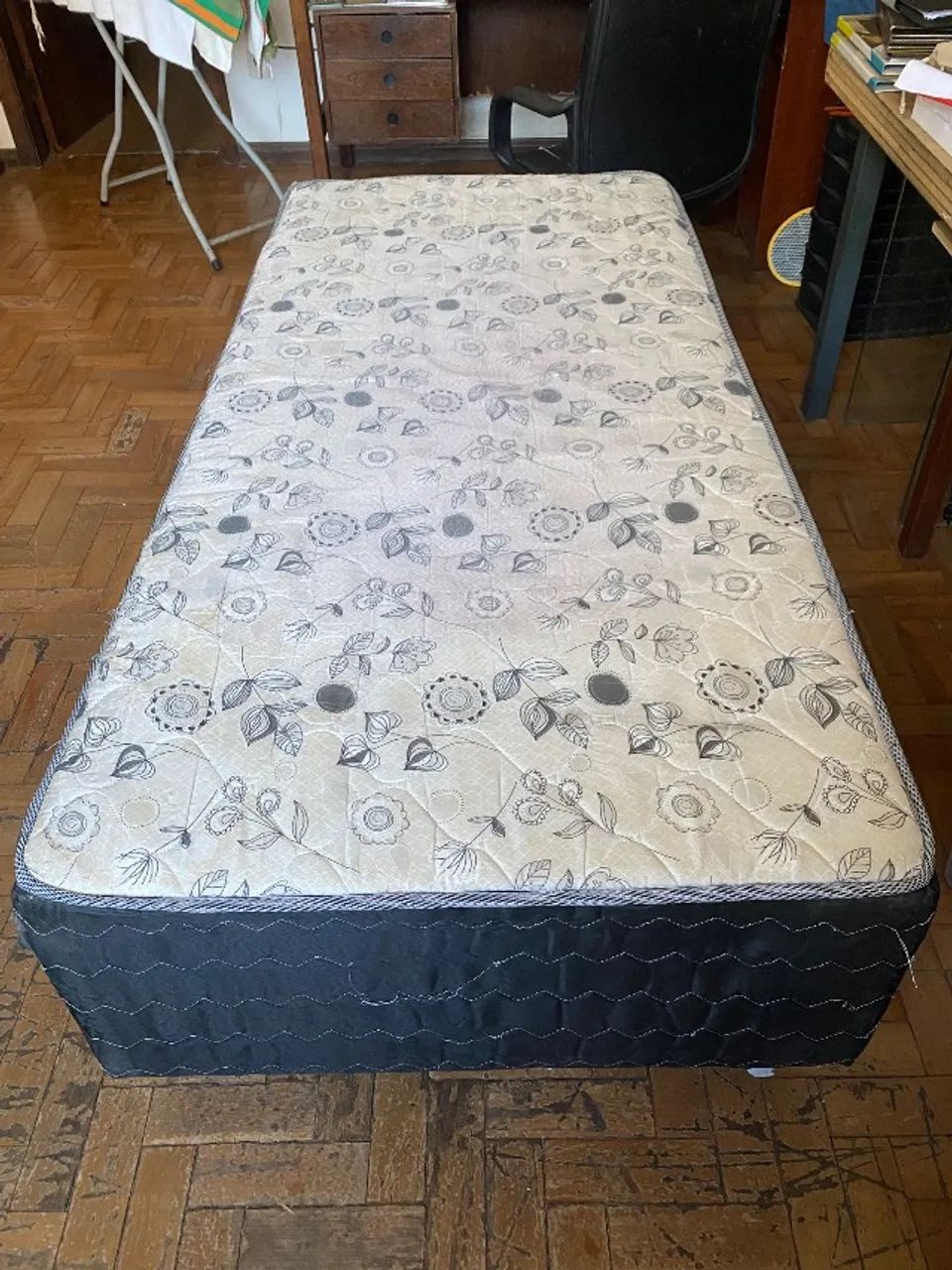 Cama solteiro 