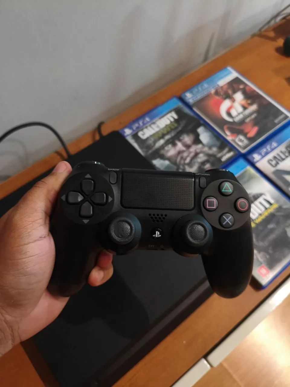 PS4 SLIM 1TB - Foto 2