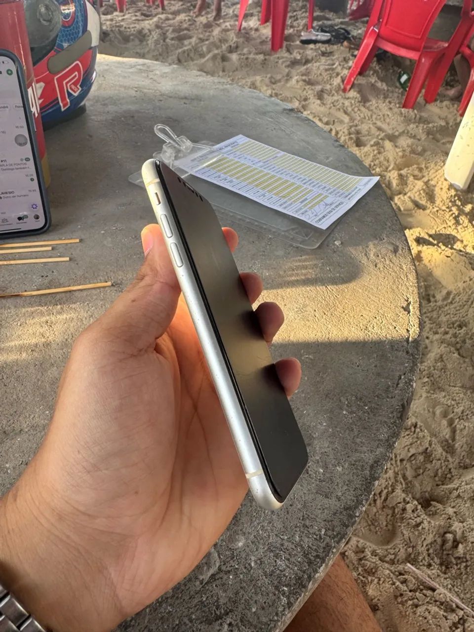 Vendo iPhone 11 todo original  - Foto 4