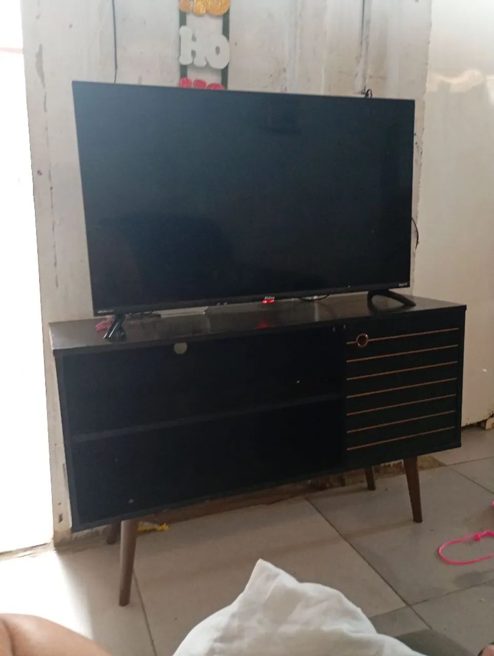 Vendo tv com rack tv 40 polegadas Philco 