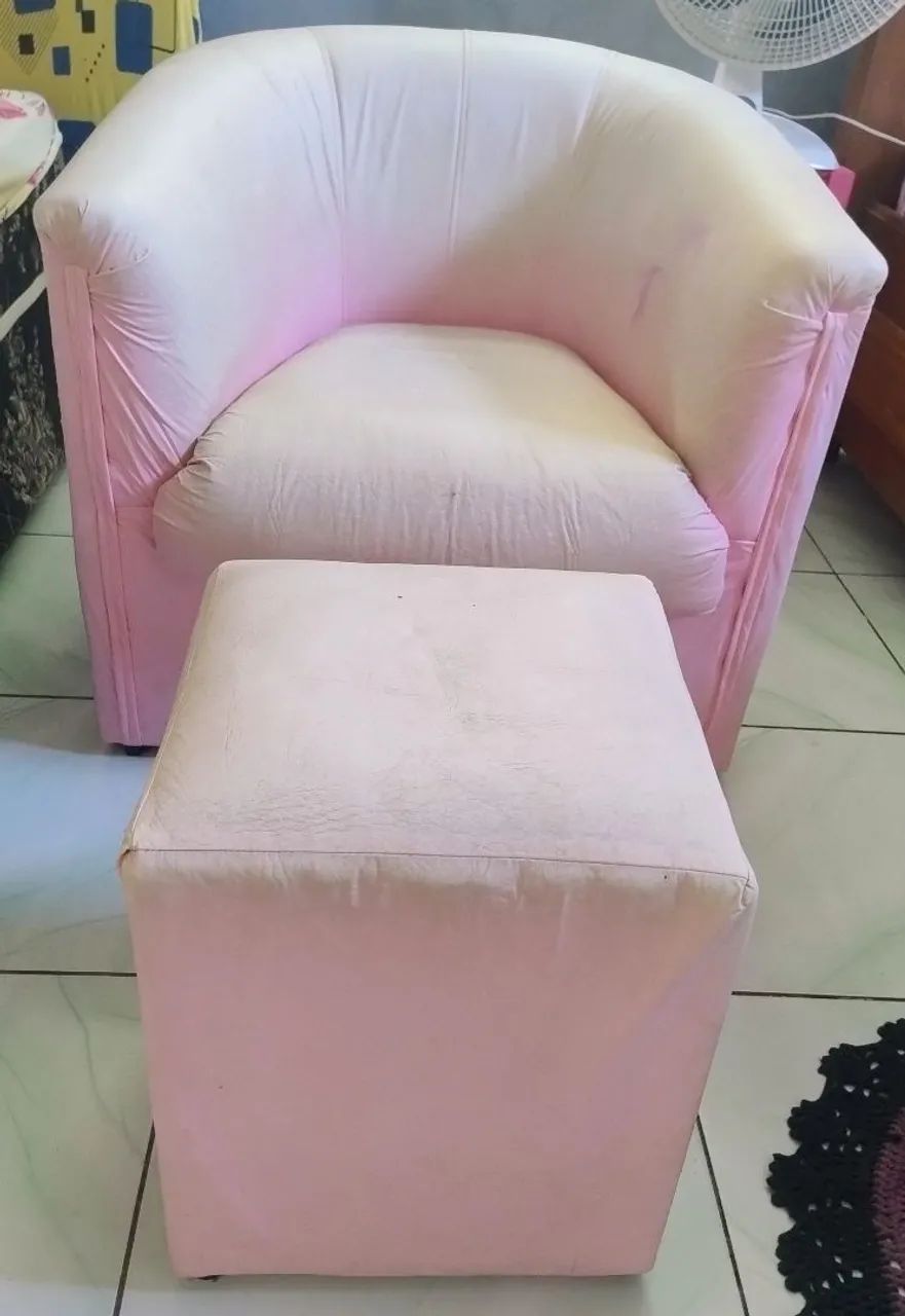 Poltrona com Puff - Foto 2