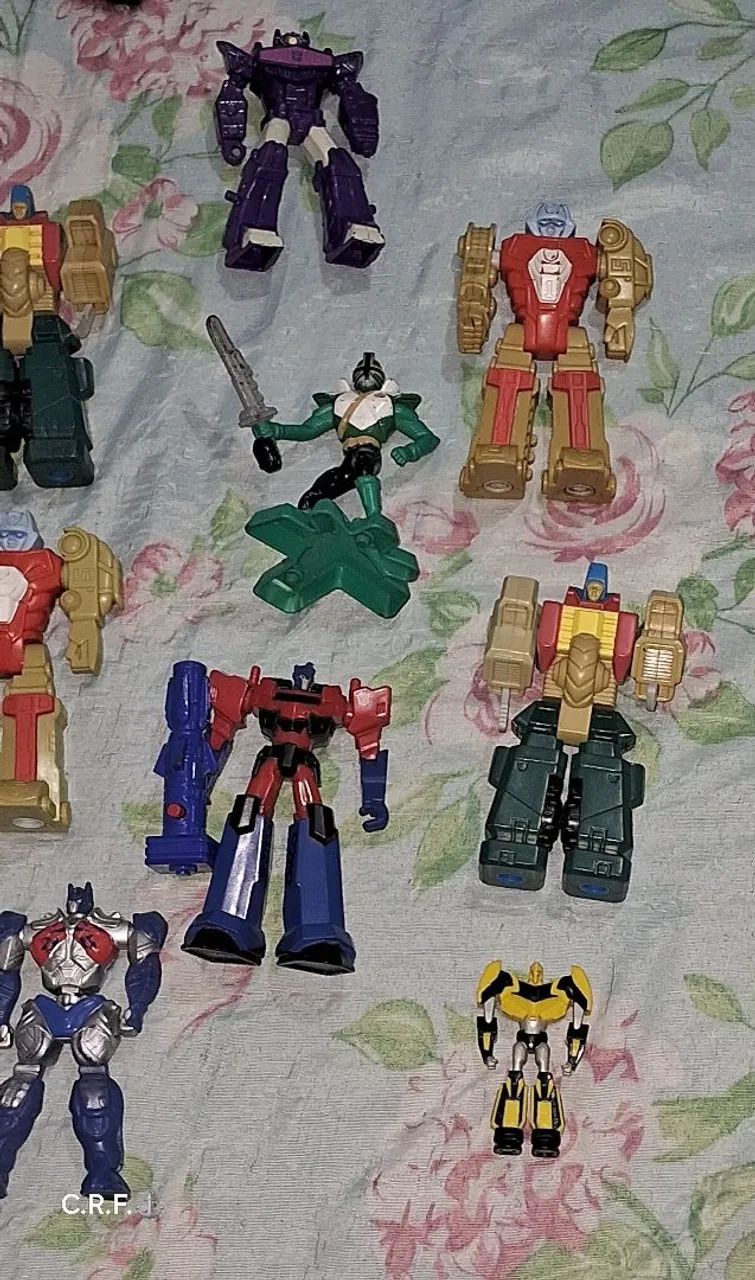 Transformes Antigos e Robôs  - Foto 3