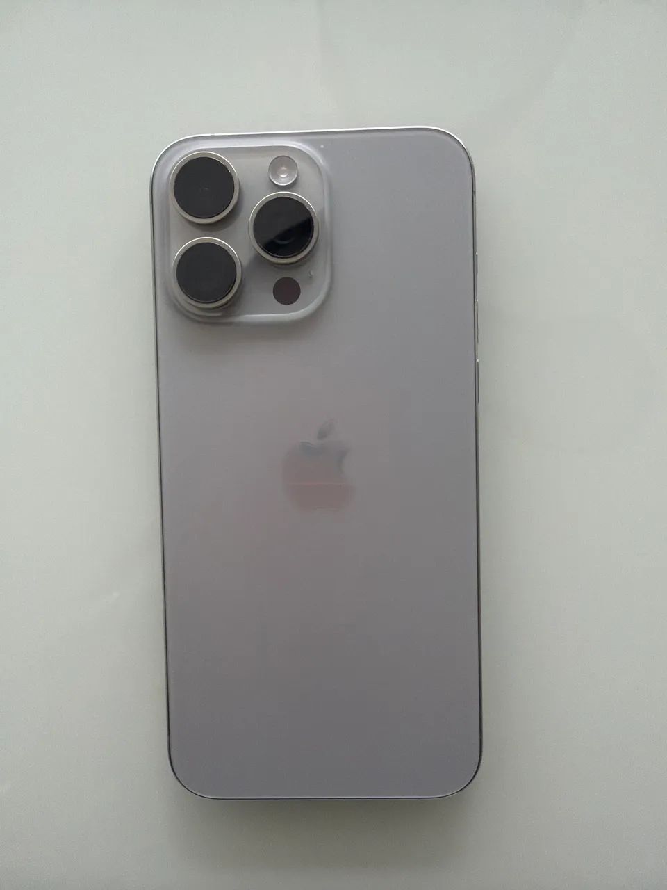 iPhone 15 PRO Max 256 GB - Foto 2