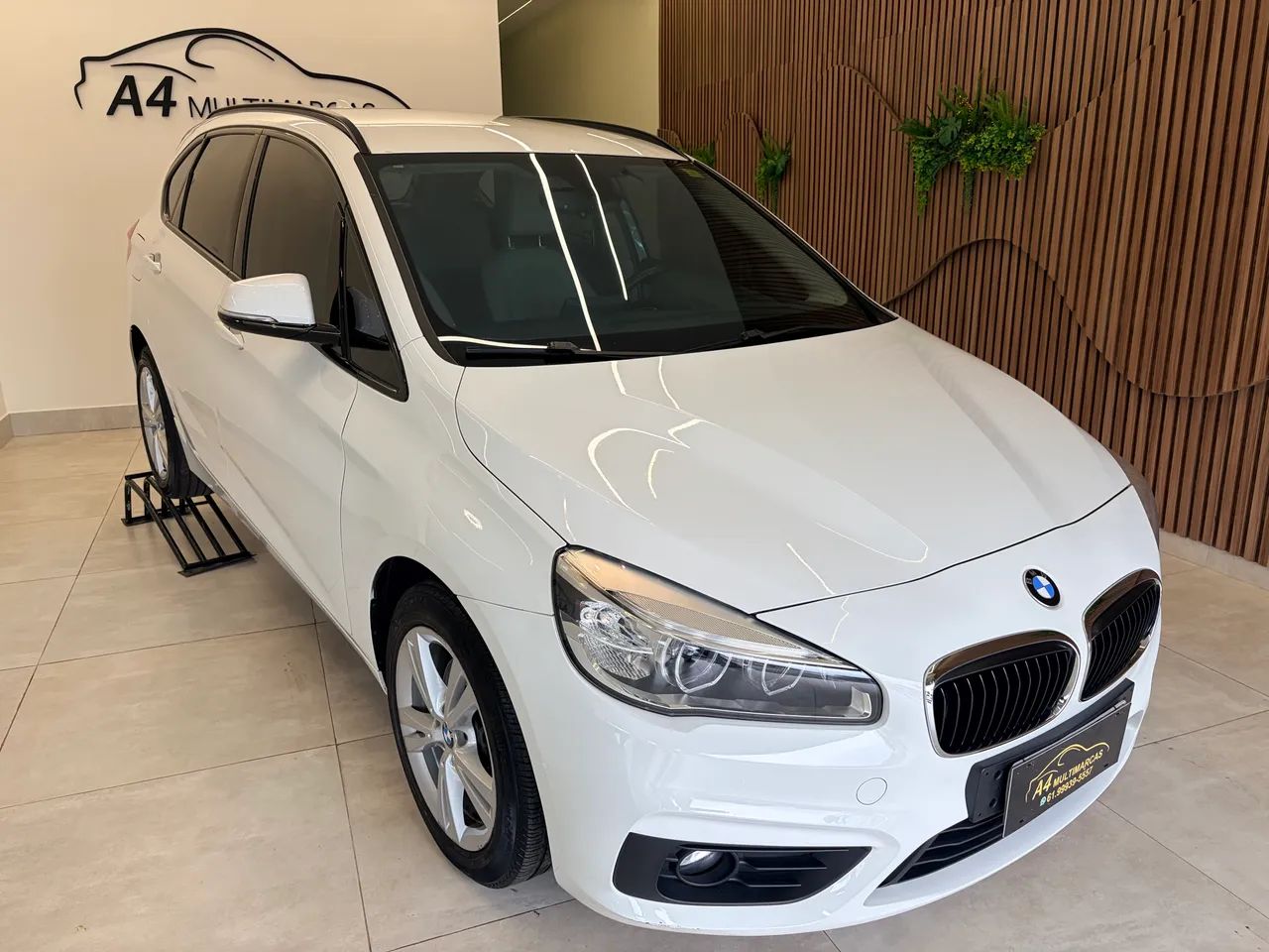 BMW 220ITourer Active Flex 2.0 TB Aut. 2017 - Foto 3