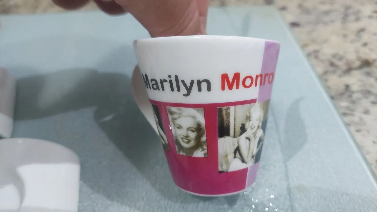 Xícaras decorativas Marilyn Monroe - Foto 4