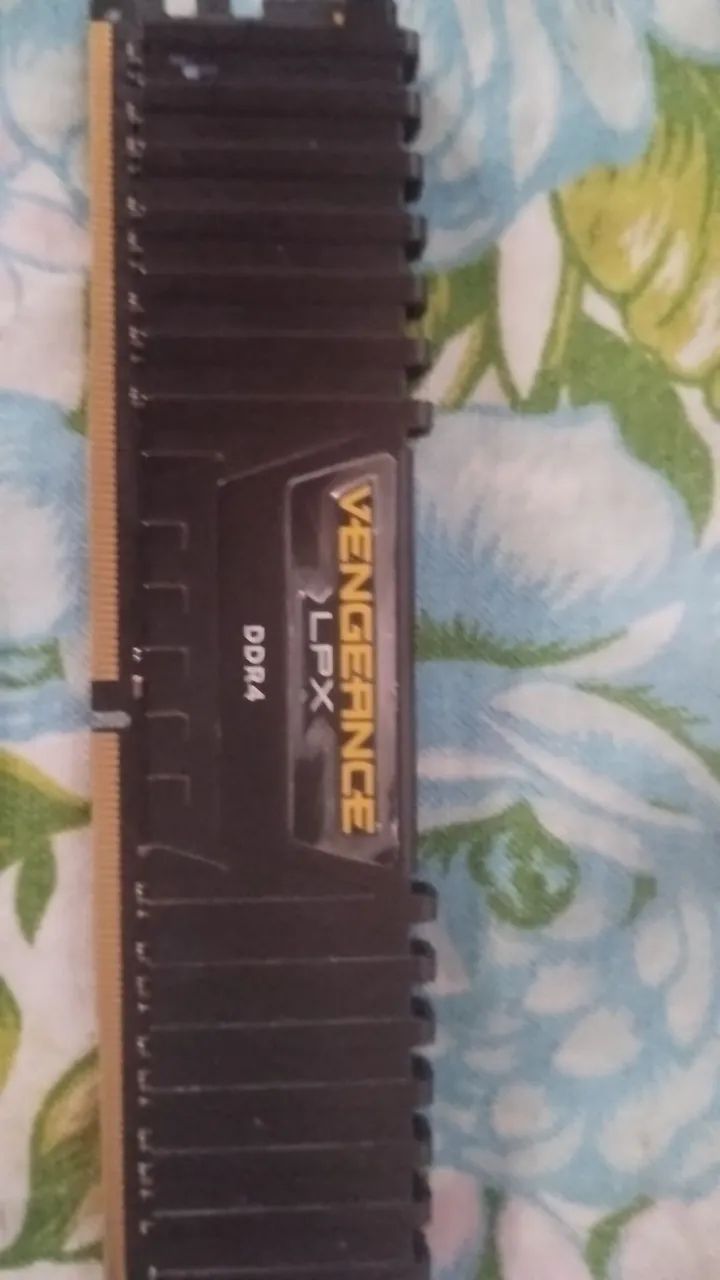 Memória DDR4 de 8ginga 