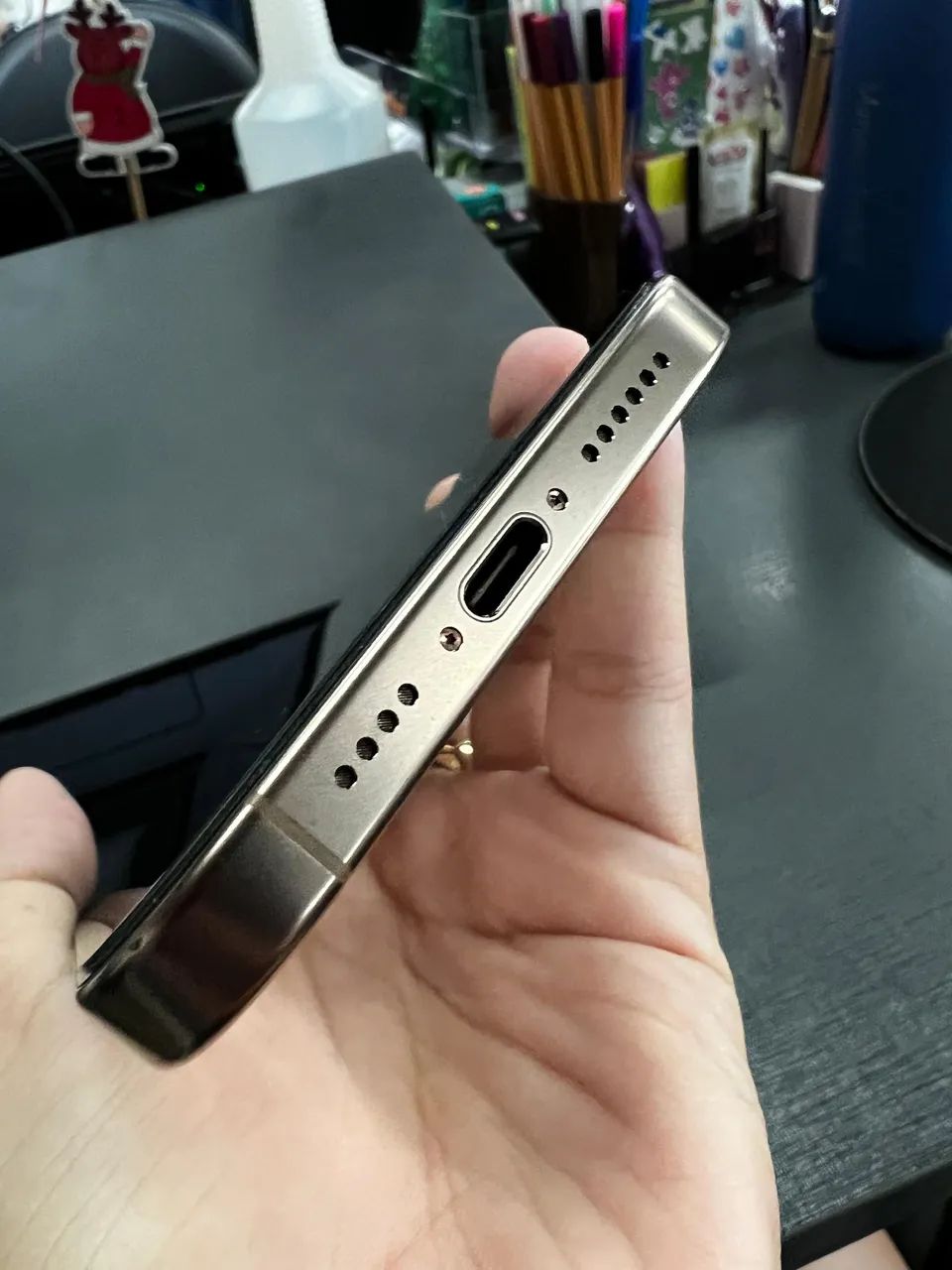 iPhone 16 Pro Max 256GB - Dourado - Foto 3