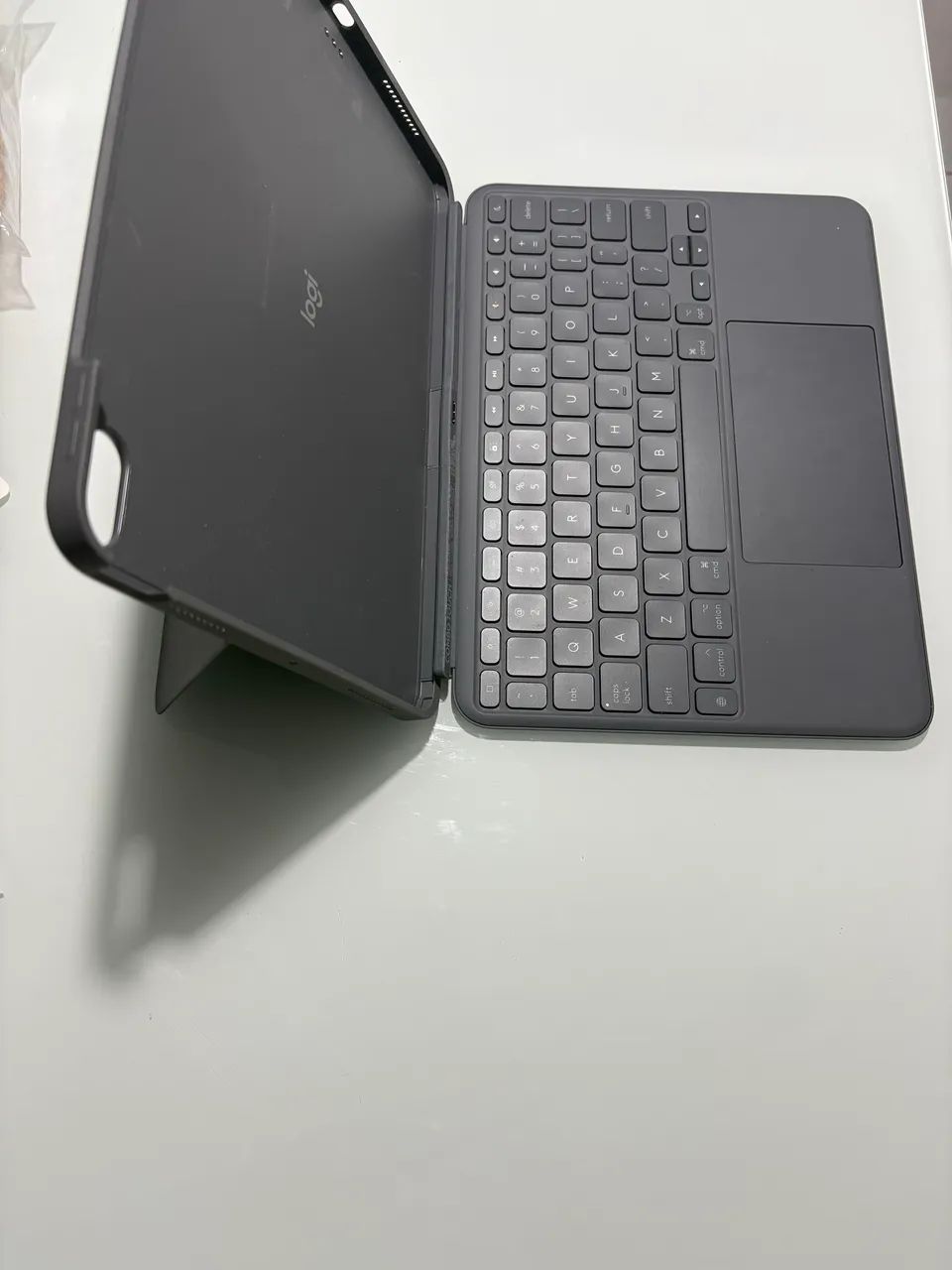 Case Logitech  para iPad 11. R$ 1000,00 - Foto 3