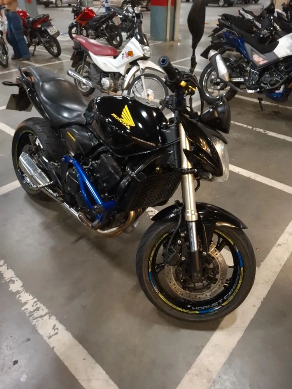 CB 600F HORNET 2010 - Foto 3