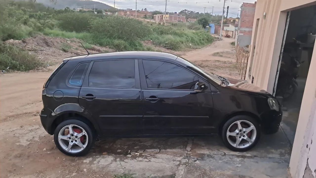 Volkswagen Polo Polo 1.6 Mi/S.Ouro 1.6 Mi Tot.Flex 8V 5p 2011