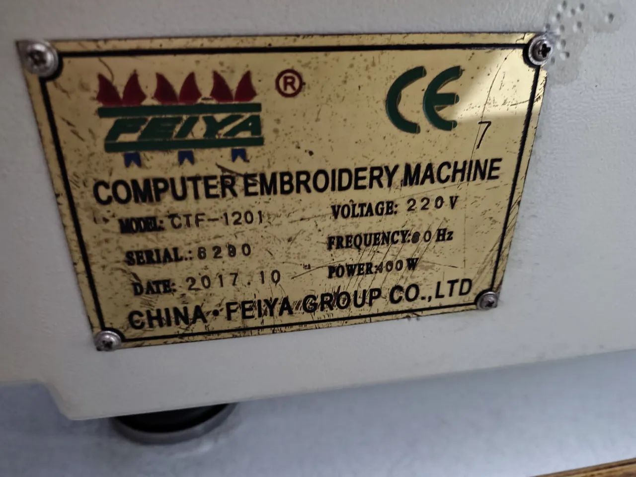 Máquina de bordado tajima/feiya CTF-1201 - Foto 2